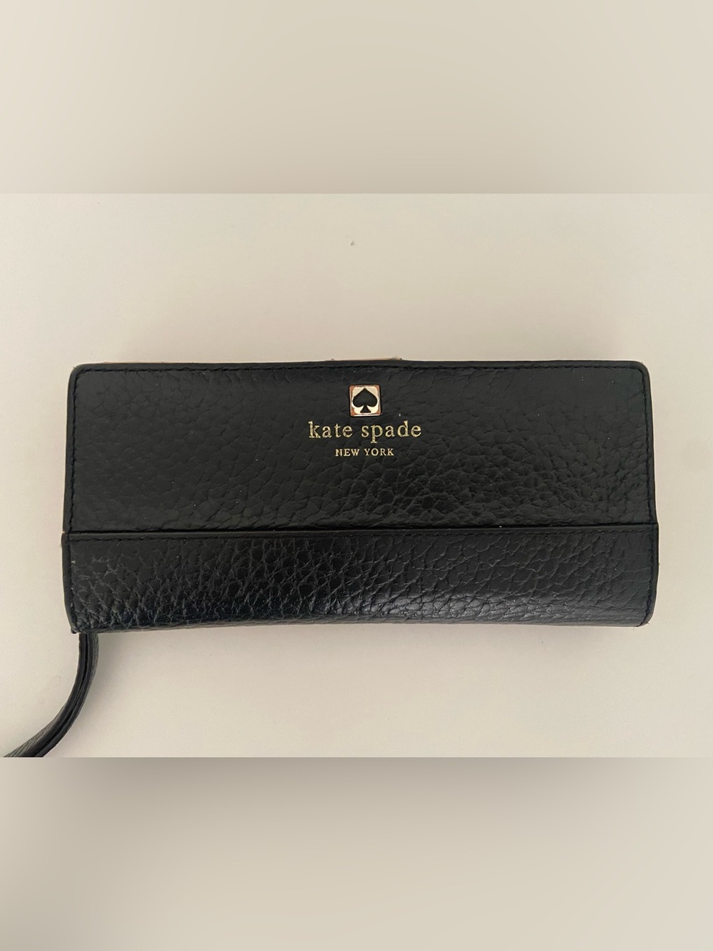 kate spade Black Pebbled Leather Card Holder with Gold Logo